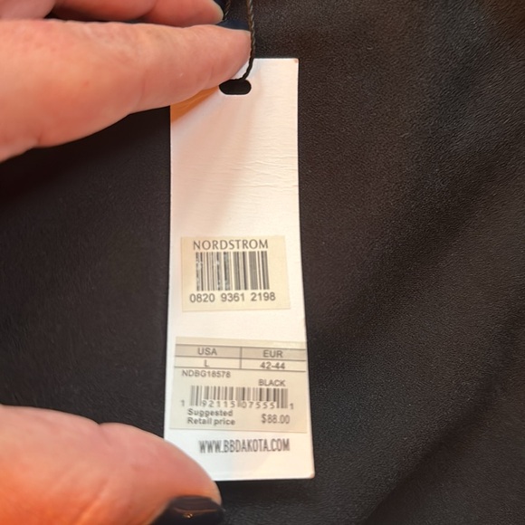 BB Dakota black shift dress, 3/4 sleeve. NWT - Picture 4 of 4